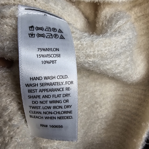 #53.Joie button down Fuzzy sweater in X-small NWOT - Picture 4 of 5